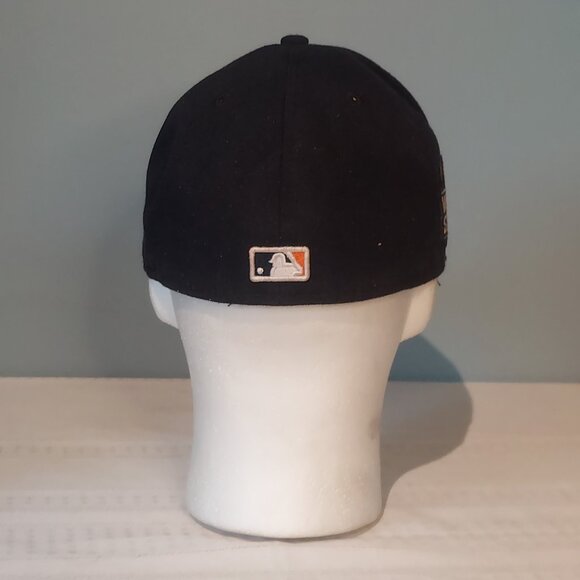 Black New Era Houston Astros Hat - Picture 3 of 5